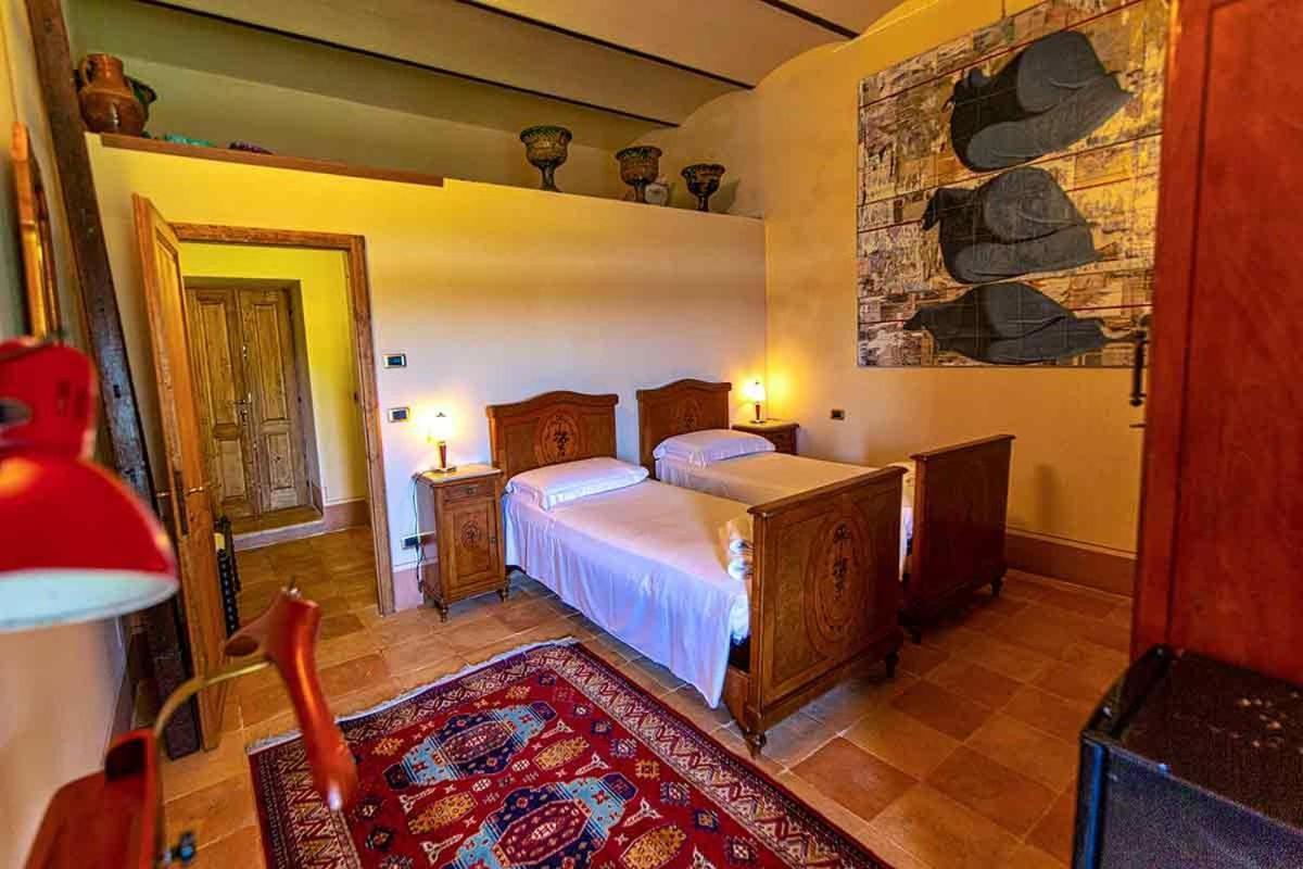 Podere Calvaiola Монтекатини-Валь-ди-Чечина Экстерьер фото
